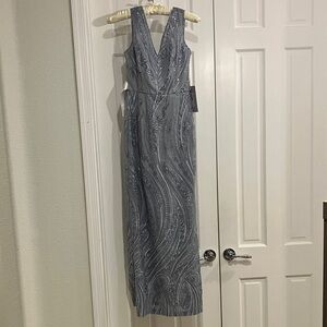 Rosalynn V-Neck Column Gown, 4, Silver